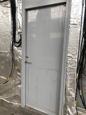 購入 B15クラスの耐火性の鋼鉄ドア36 x 80の火の評価されるドアの空の金属 オンライン製造